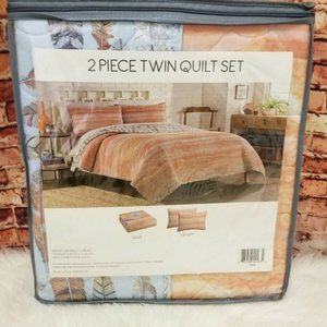 Zensa Reversible 2 piece twin quilt set NEW